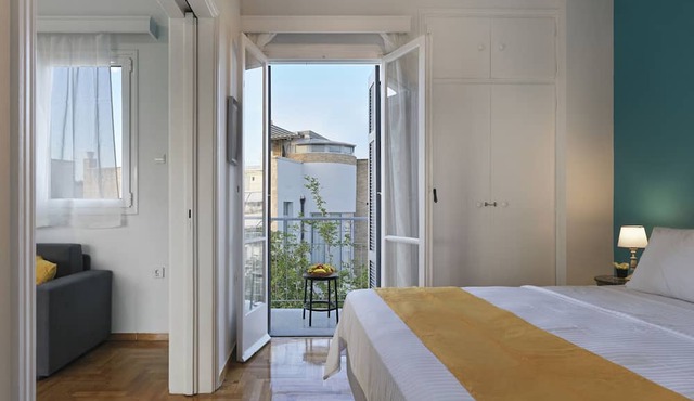 AgiouOrous10 · Acropolis view top floor apartmen