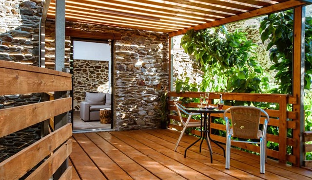 Traditional Apartments Elafos