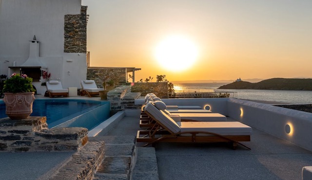 KEA MARE LUXURY VILLAS