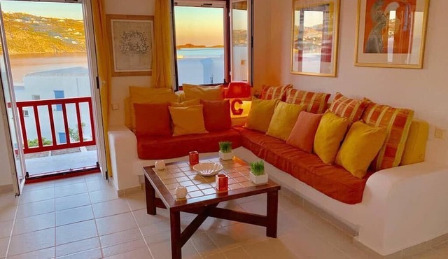 APOLLON VILLA SEAVIEW, PRIVATE BEACH+POOL IN PRIVATE RESORT