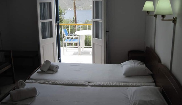 Tatsis Apartments
