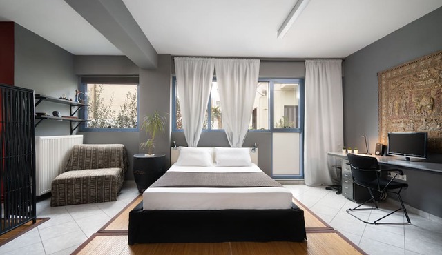 Zen loft in downtown-Gazi