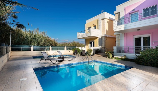Kronos Villas in Platanias
