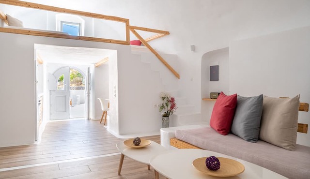 Karpimo Suites