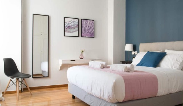 Chic and Cosy Flat in Plaka