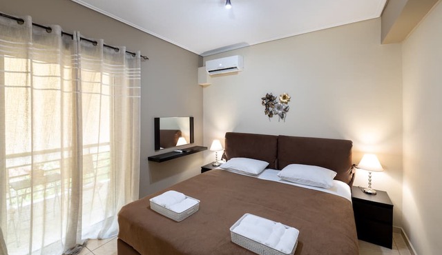 A&J Apartments or Rooms athens airport in Markopoulo Mesogaias
