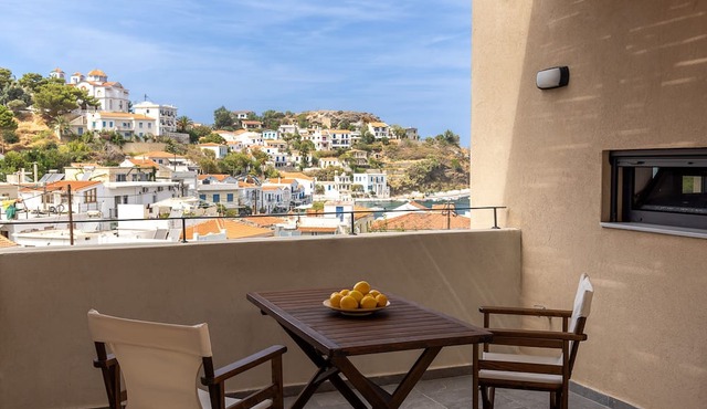 Lemonia Suites in Ikaria 2 in Kampos