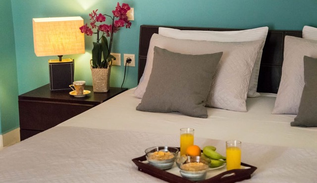 Leone Luxury Villas