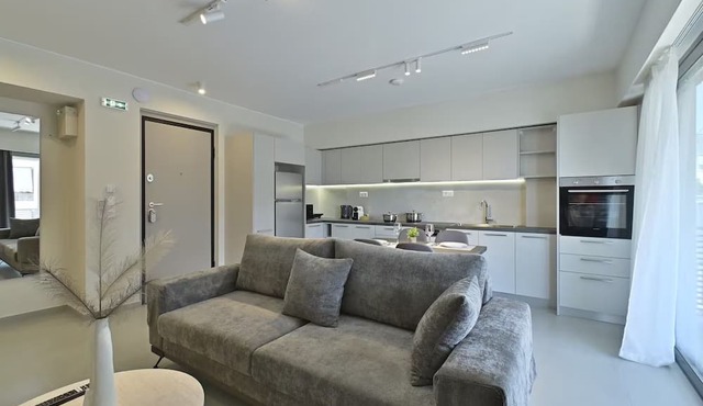 Modern and Lux Apartment - Cyane in Dafni