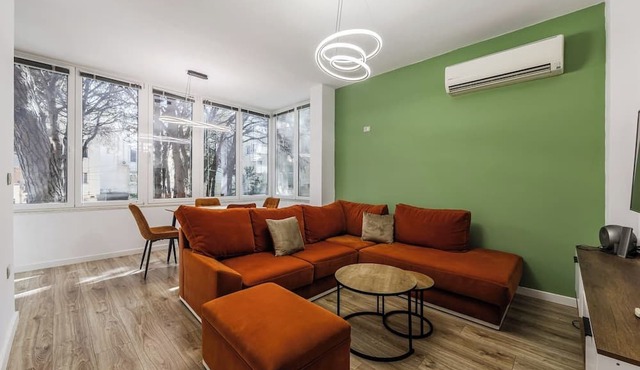 Beach Walk 1BR Apartment | Golem by PikHost