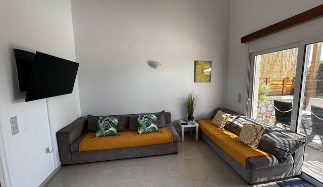 Charaki Coastal Villa Retreat in Charaki
