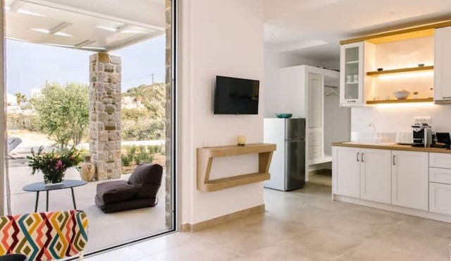 Orelia Luxury superior villa in lakki
