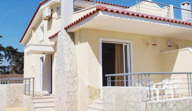 Homerez - Charming Apartment in Kiato + Sea View in Kiato