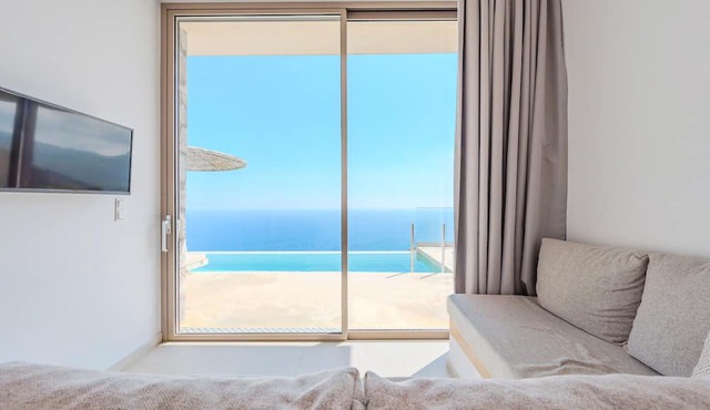 Pyrgos Exquisite Villas