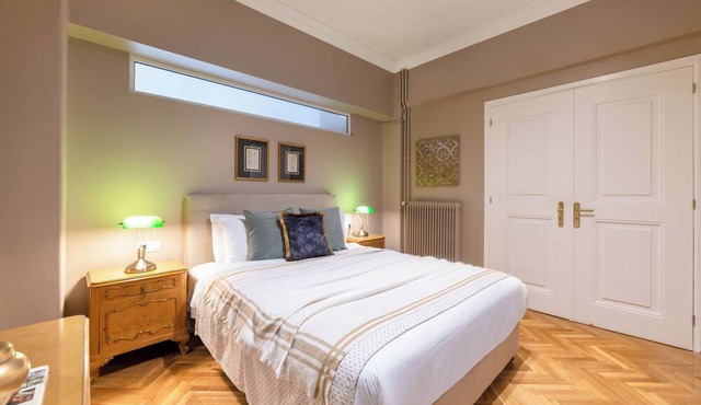 Exclusive Acropolis 4BDRM Large Residence