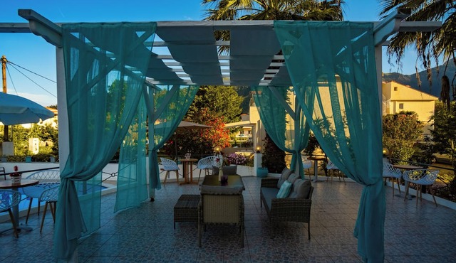 Aegli Hotel Studios