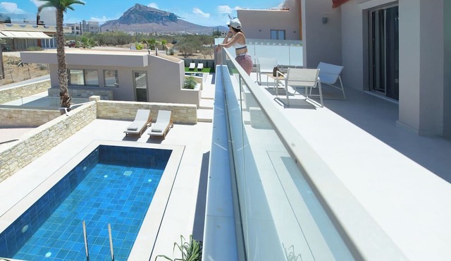 Lumina Sense Villas