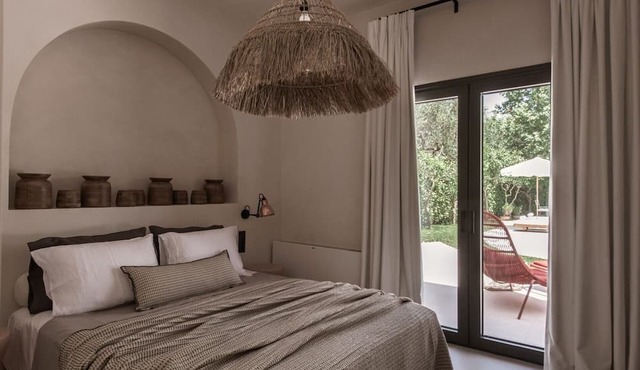 Exclusive Zakhyntos Villa | Villa Naias | 6 Bedrooms | Private Pool | Beautiful Mountain Views | BBQ | Parking Area | Lagopodo in Zakynthos