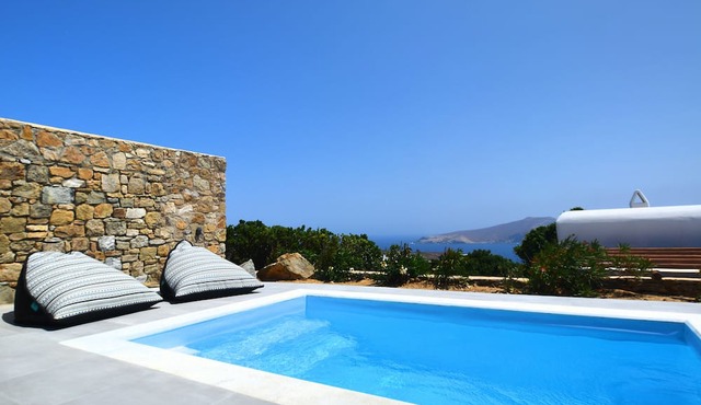 Sea Breeze Panormos