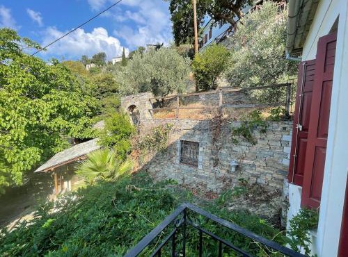 Pelion Estate with Grand Garden and Sea Views in Stayiátai
