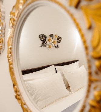 Iris House - The luxury escape