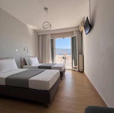 Anthousa Hotel