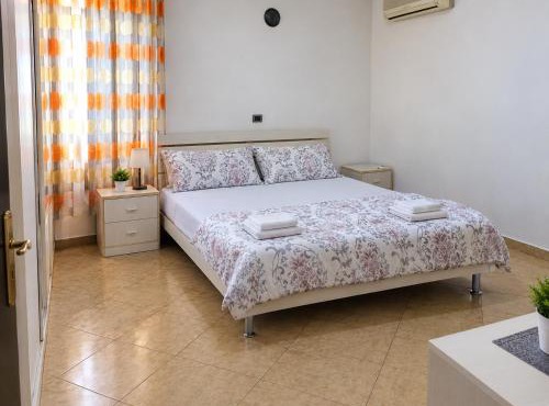 Dua Hostel & Villa apartments - Tirana Center in Tirana