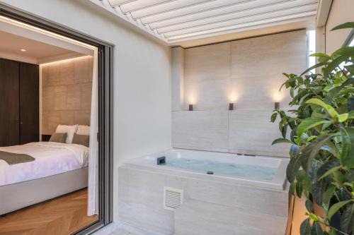 Acropolis Luxury Penthouse with Private Jacuzzi in Athens