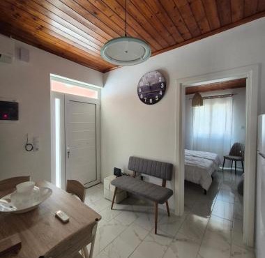 Cosy nest in Aigio