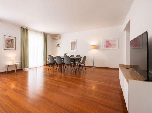 Adelos III Bloom Villa 5BR 360m - Sauna - Rooftop in Athens