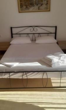 Vasilis Guesthouse by the Airport in Mikrománi