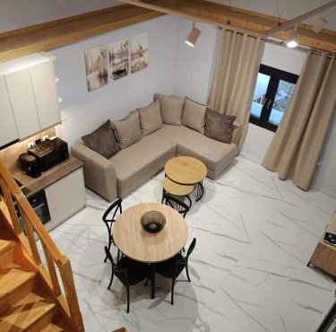 Peaceful Loft Retreat with Modern Design