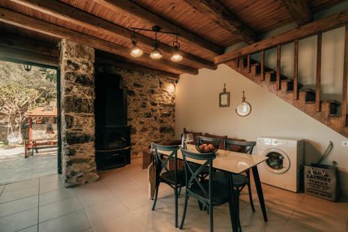 Ellafos Traditional Living-Elafonisi Couples Retreat