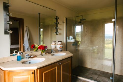 The Englishman's Villa Evia