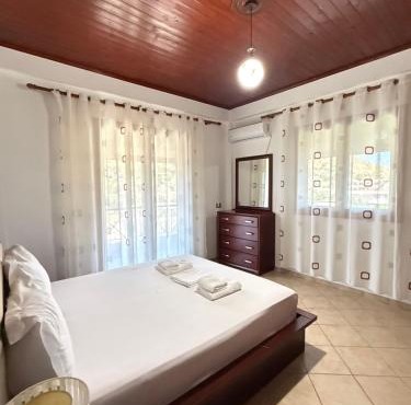 Green Villa Berdenesh in Sarandë