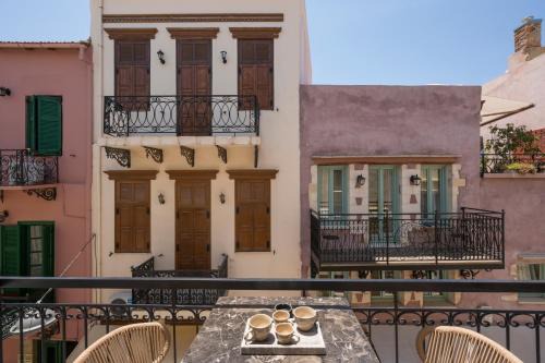 CAVO III Luxury Boutique Rooms