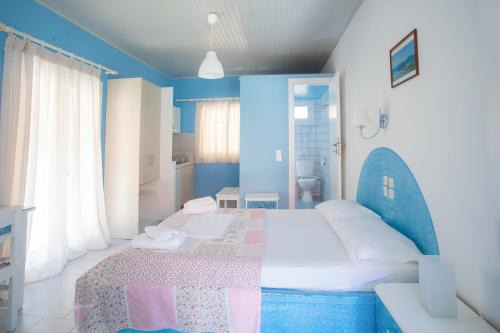 Blue White House