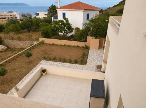 Grand Family Villa by the Sea