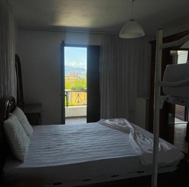 Villa Velipoj in Velipojë