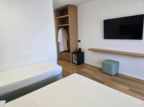 Rei Hotel in Borsh