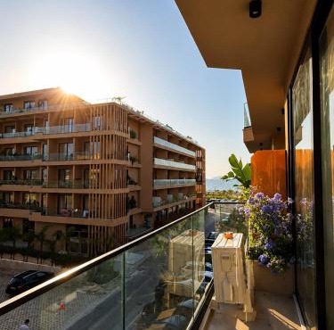 Palm Apartments in Vlorë