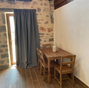 Mesovouni Stone Suites 1