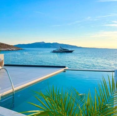 Nube Luxury Villas