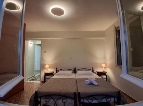 Amyclae Heritage House-Traditional stone residence with modern comforts