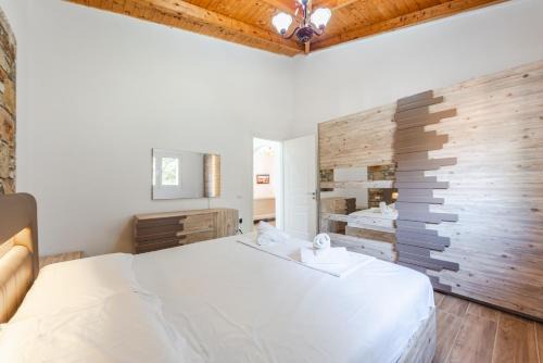 Siar The Small Villa by PikHost