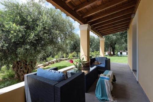 Terra Rossa Holiday 3BD Holiday Home with Seaview in Pyrgi
