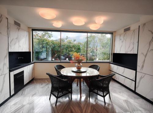 Sandy's Superior Suite in Ancient Epidauros