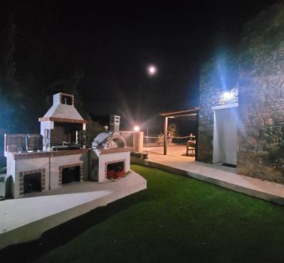 La Mer Villa - Entire Cottage