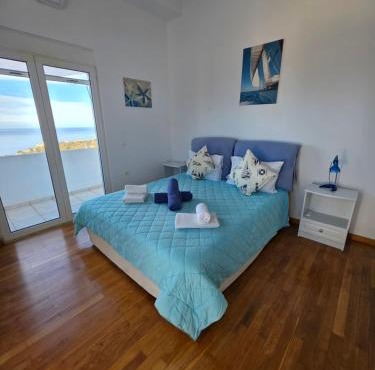 Villa Eleonora With Heated Pool In Kokkino Chorio in Kókkinon Khoríon