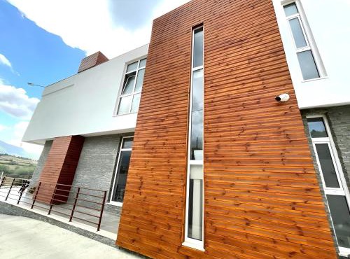 Farka Lake Luxury Villa